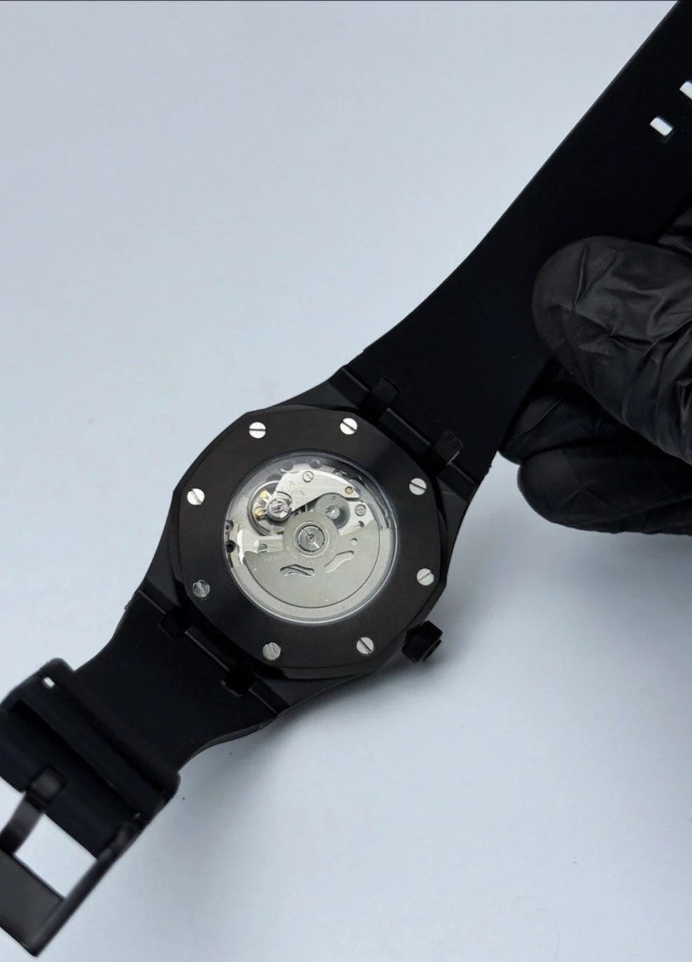 CLÉV-OAK | WHITE SHADOW