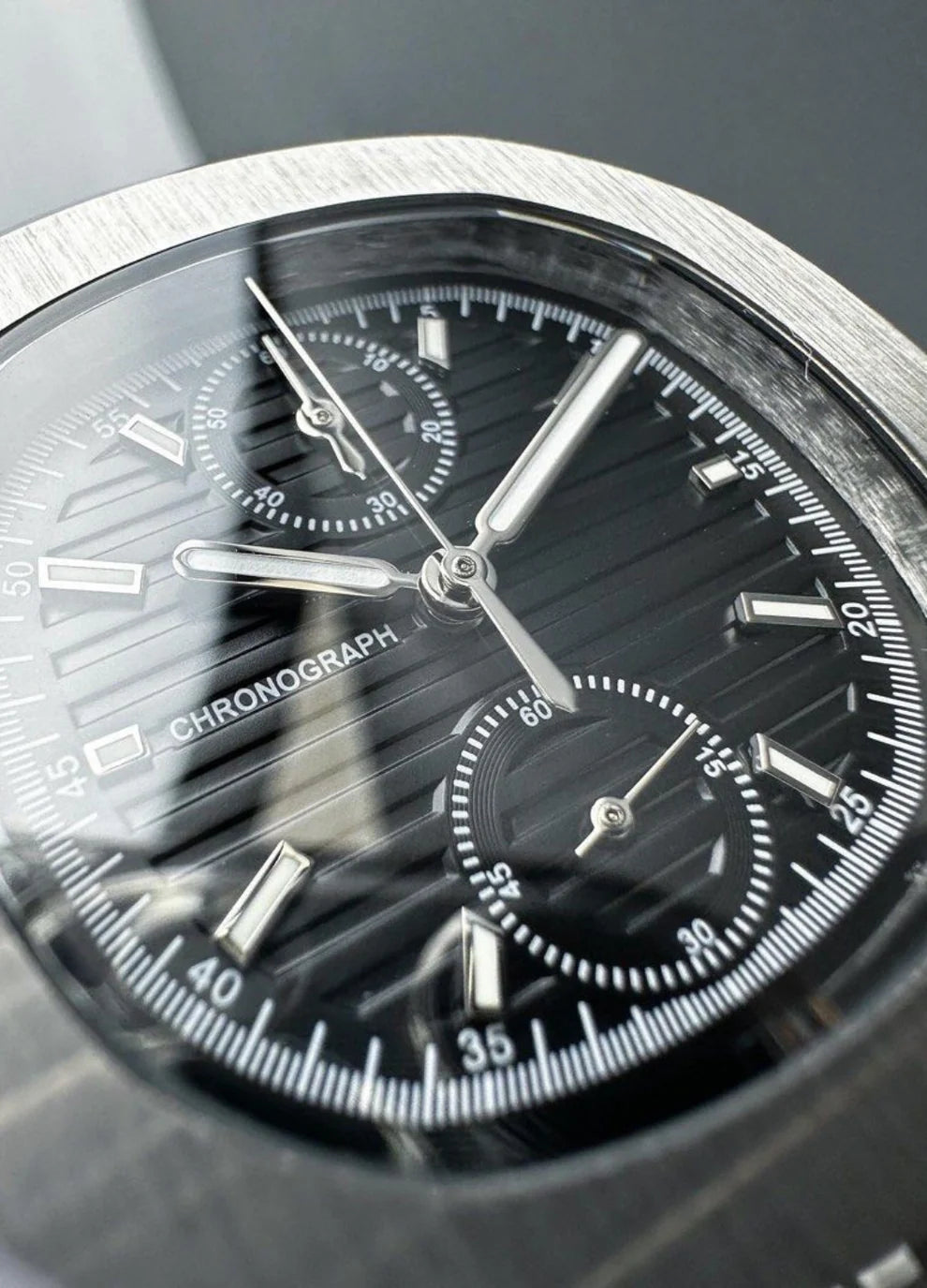 CLÉVNAUT | BLACK CHRONOGRAPH