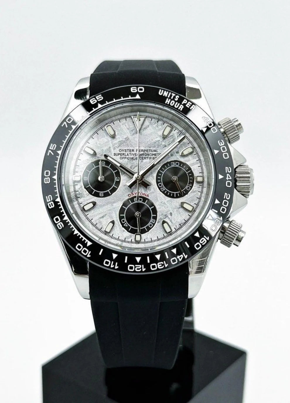 CLÉVTONA | SILVER HERO MOD