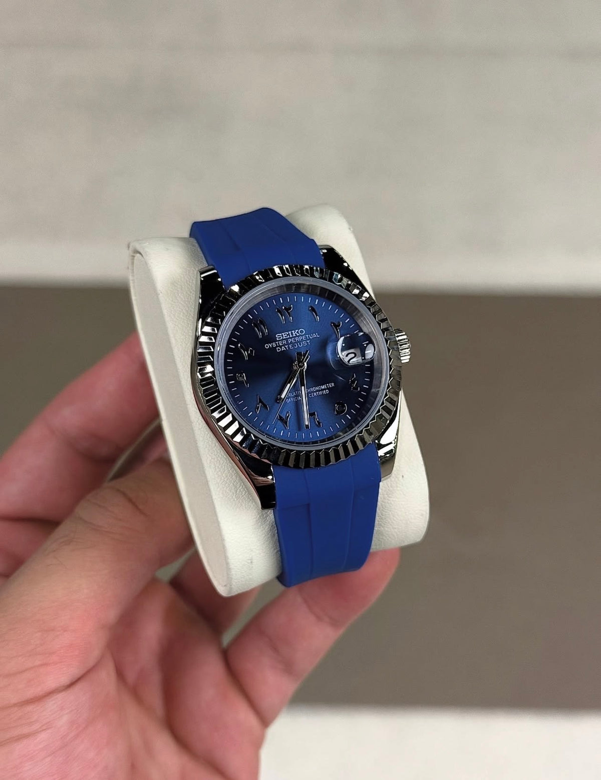 CLÉVTONA | ARABIC BLUE OUT