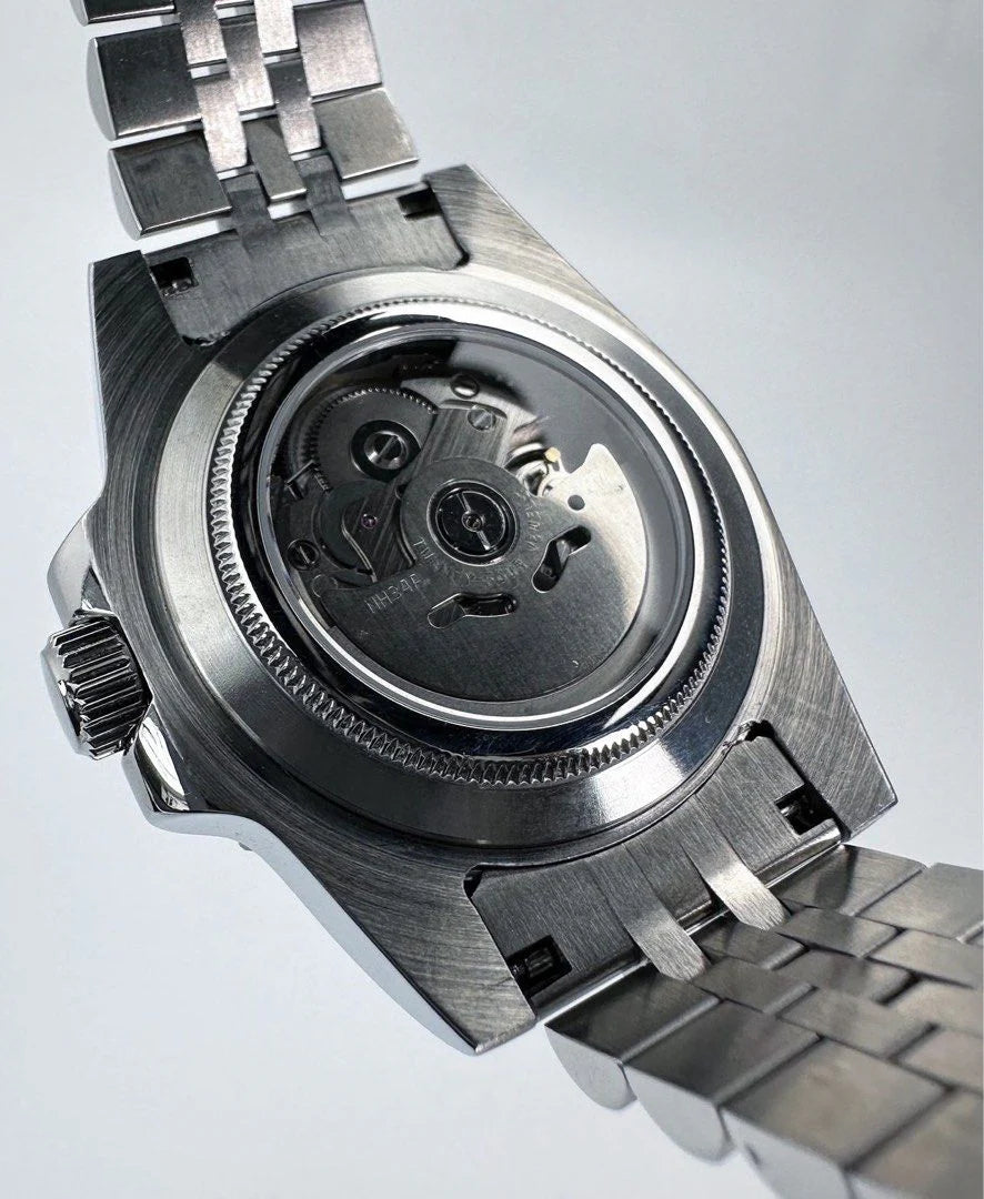 CLÉV-GMT | CLASSY GRADIENT