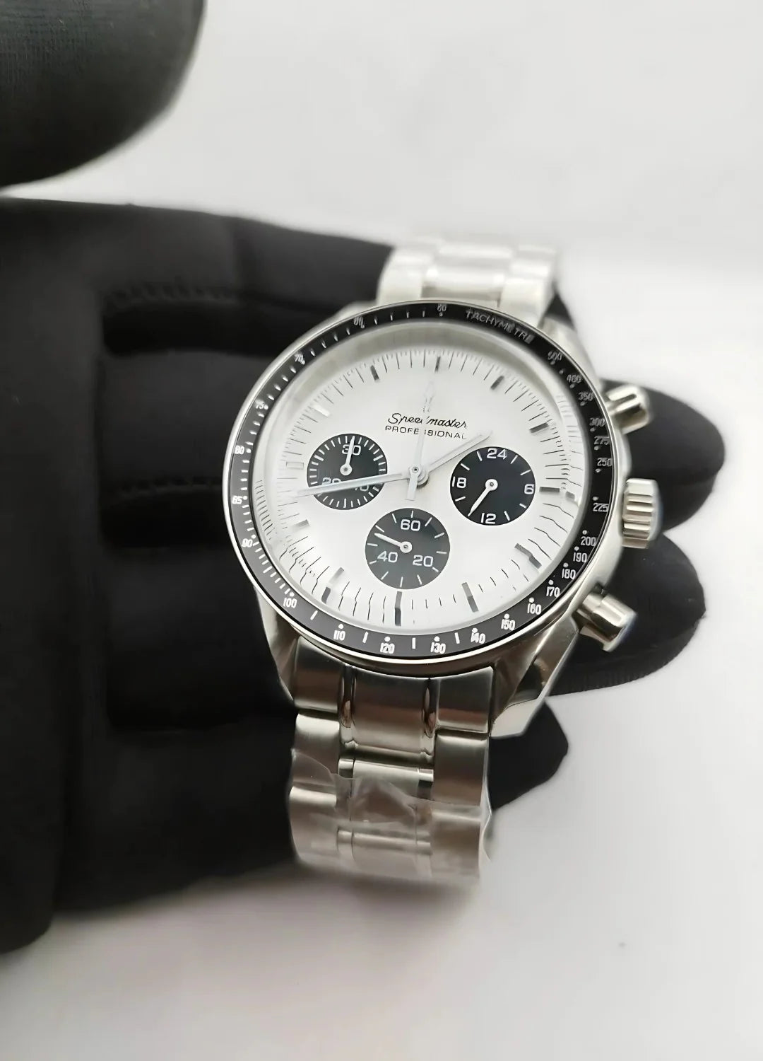 CLÉVMASTER | CLASSY WHITE