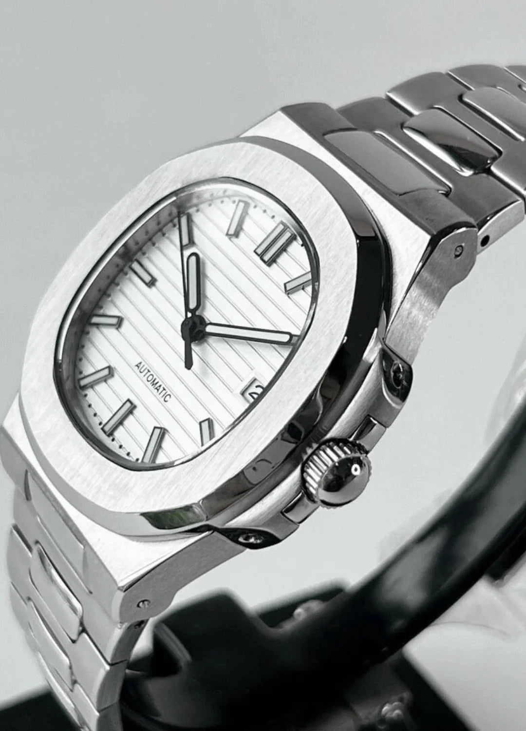 CLÉVNAUT | CLASSY WHITE