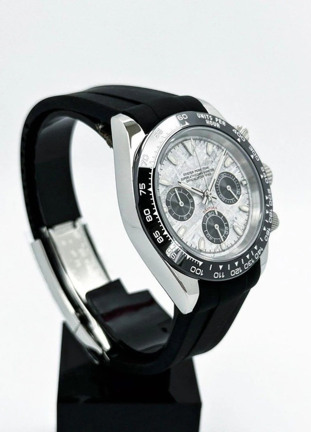 CLÉVTONA | SILVER HERO MOD