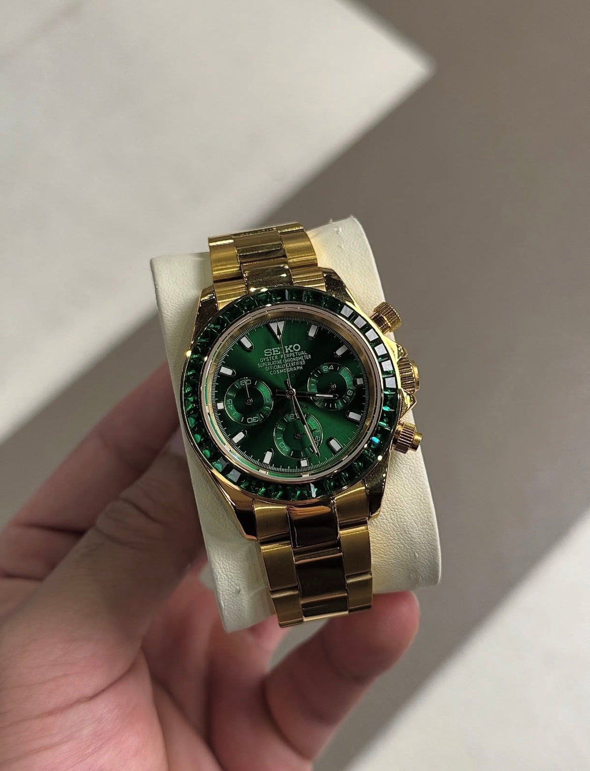 CLÉVTONA | SHINY GREEN