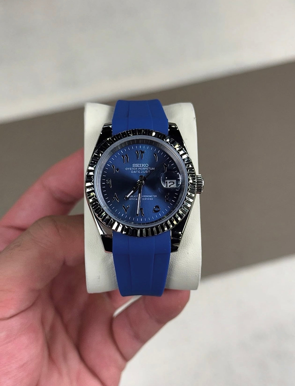 CLÉVTONA | ARABIC BLUE OUT