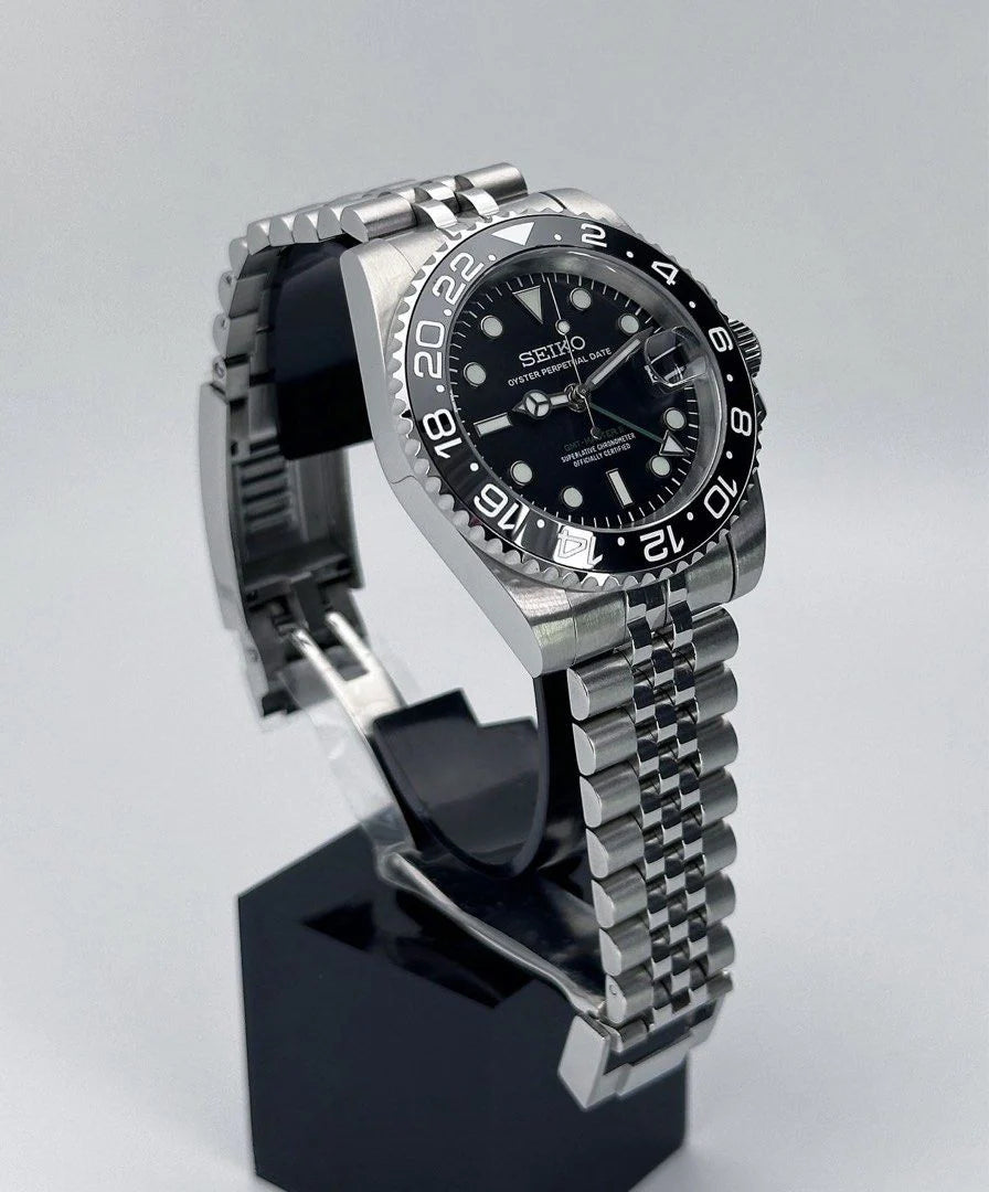 CLÉV-GMT | CLASSY GRADIENT