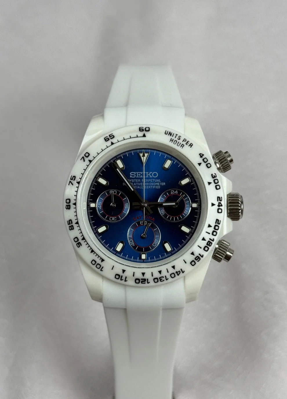 CLÉVTONA | WHITE CRYSTAL